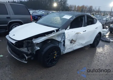 2022 Tesla Model Y Long Range Dual Motor All-Wheel Drive из США, поврежденный, VIN 7SAYGAEE4NF337341